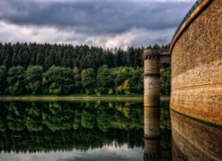 Co może stanowić barierę dla procesów twórczego myślenia?