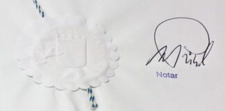 Czy notariusz płaci podatek od nieruchomości?