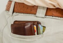 Czy przy wakacjach kredytowych rosną odsetki?