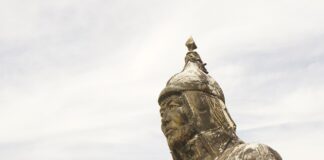 Jak uzyskać status placówki kształcenia ustawicznego?