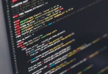 Jak zostać programistą od zera bez studiów?